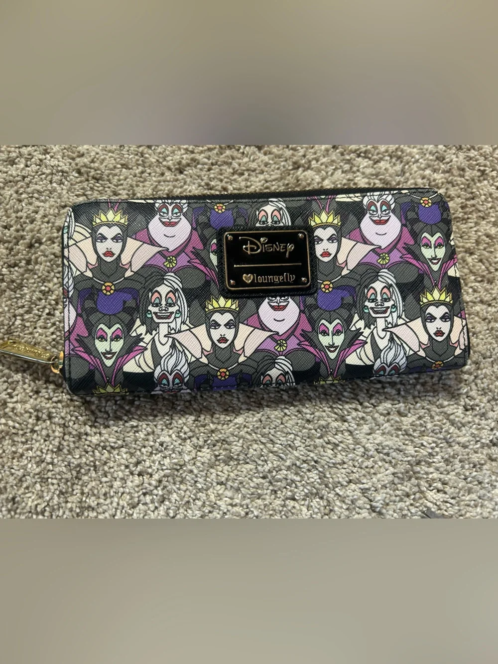 Loungefly x Disney Villains zip-around wallet